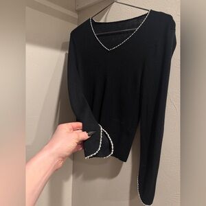 Elegant Black 100% Cashmere Sweater with Pearl Detailing